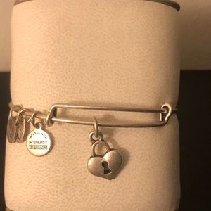 Alex and ani key to my heart bracelet